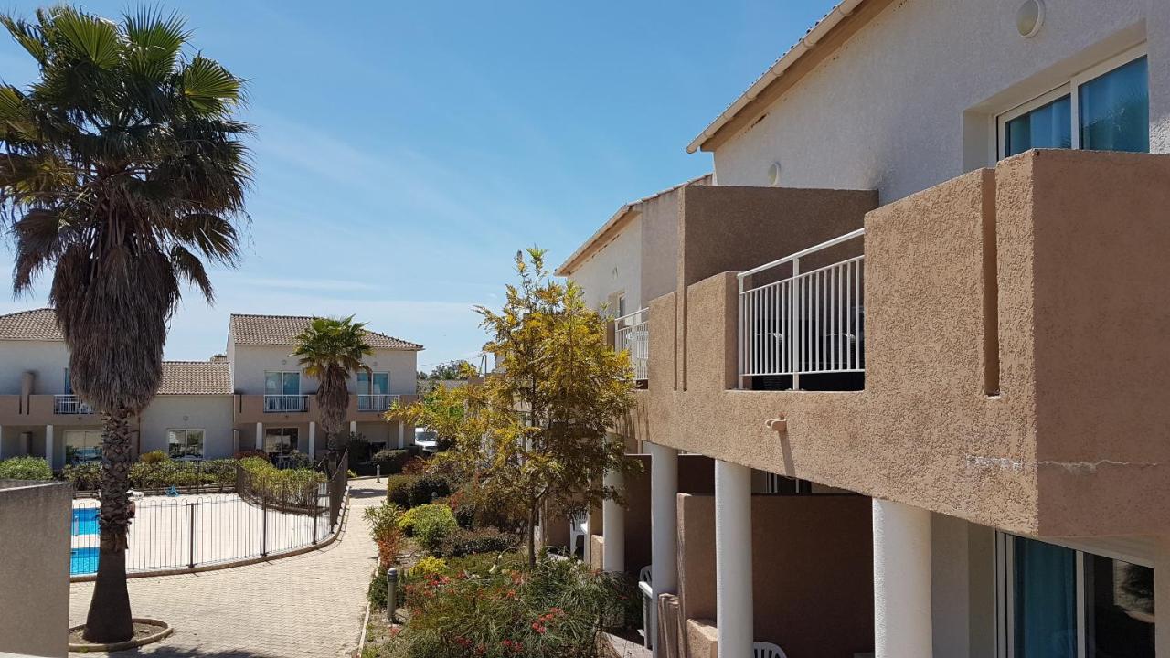Bel appartement confortable et cosy en résidence avec piscine à 5 mn de la mer - B&B Linguizzetta