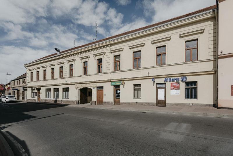 Apartmán 3, Suvorovova 158 - B&B