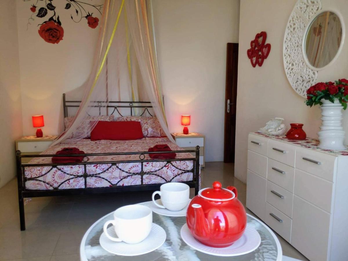 B&B San Pawl il-Baħar - Bright & Airy sea views apartment - Bed and Breakfast San Pawl il-Baħar