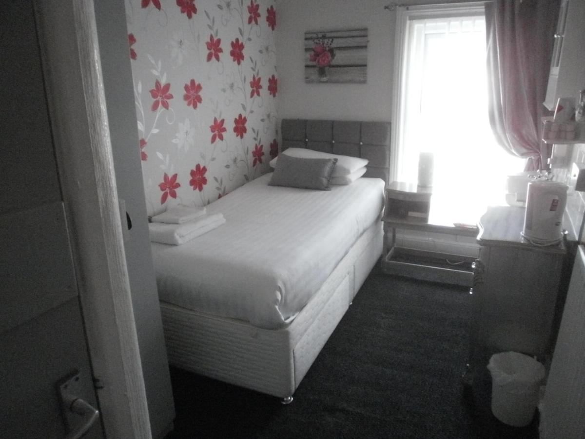 Single Room with Shower