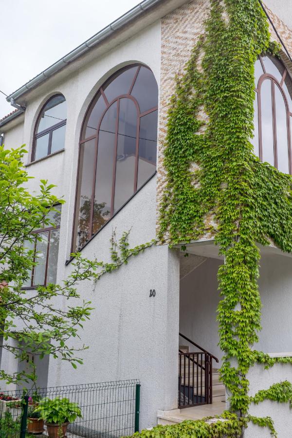 Apartman Uno Dominik - B&B