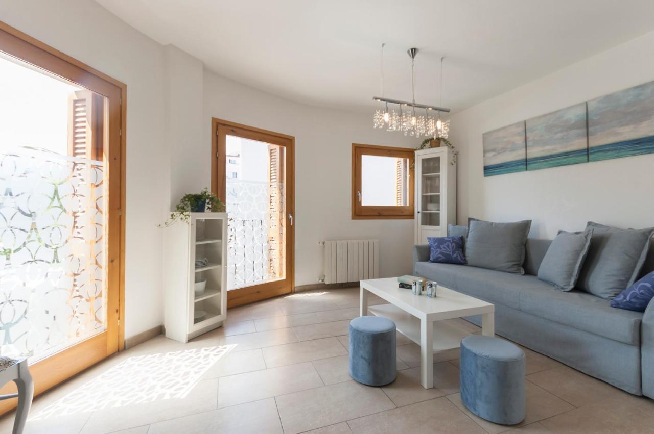 Lets Holidays Mediterranean apartment 3 minutes to the beach 3 - Chambres d'hôtes Tossa de Mar