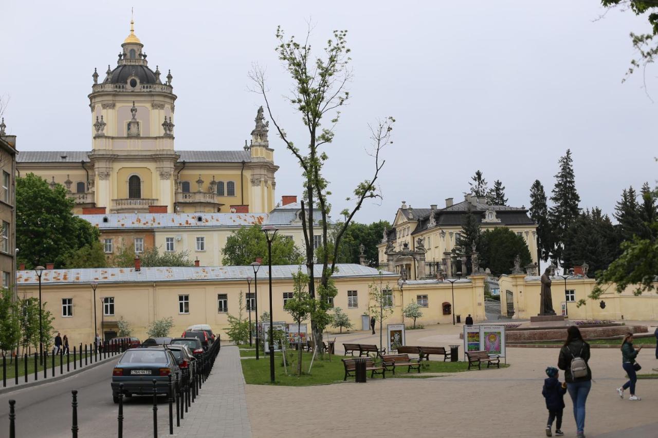 Old Lviv Apartment - B&B