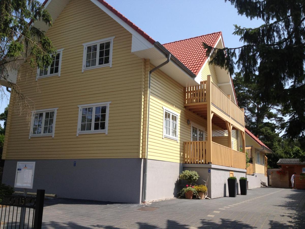 Apartment (2-4 Adults)