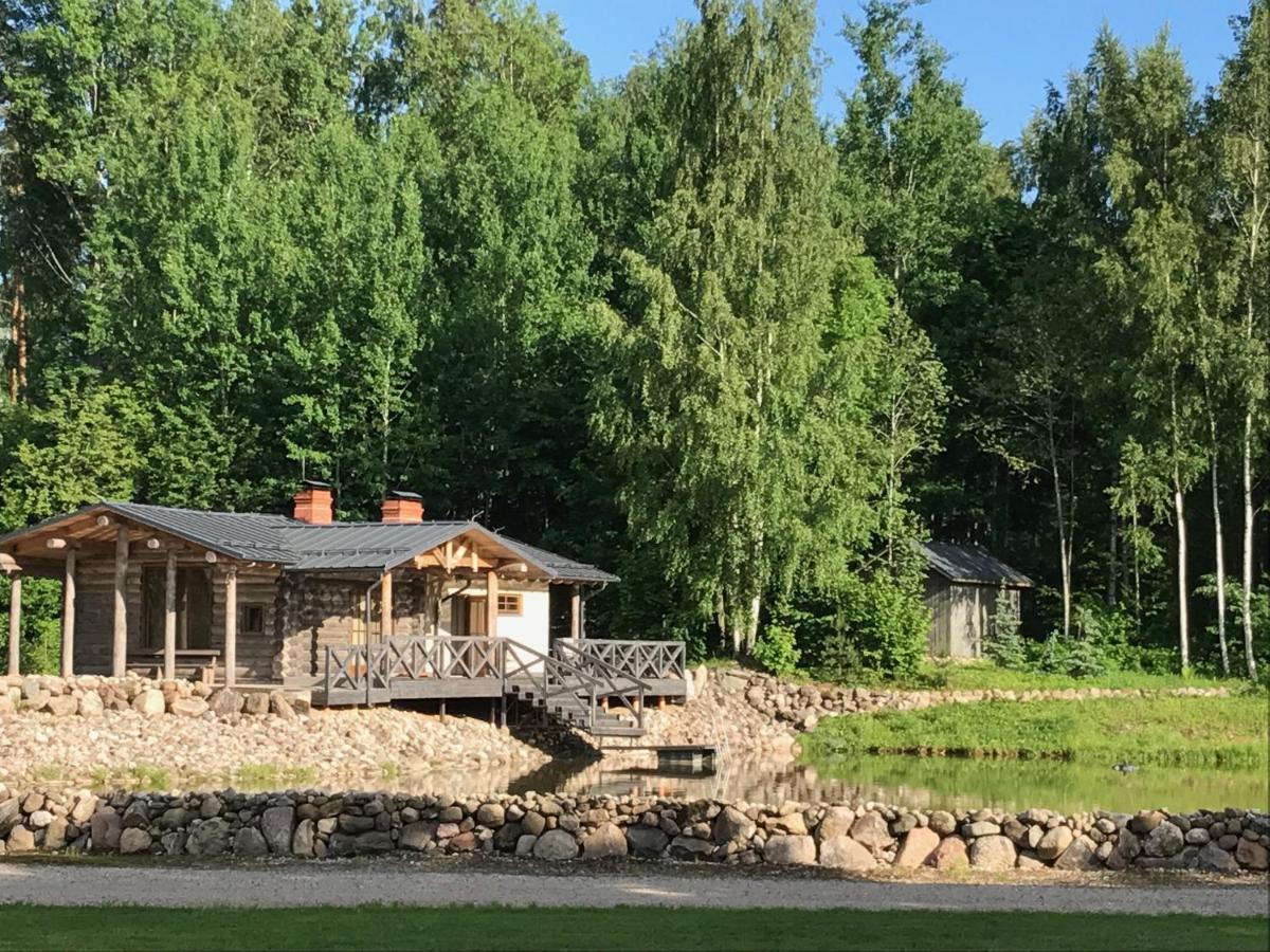 Dzirnavas Pirtsmāja - Ferienwohnung