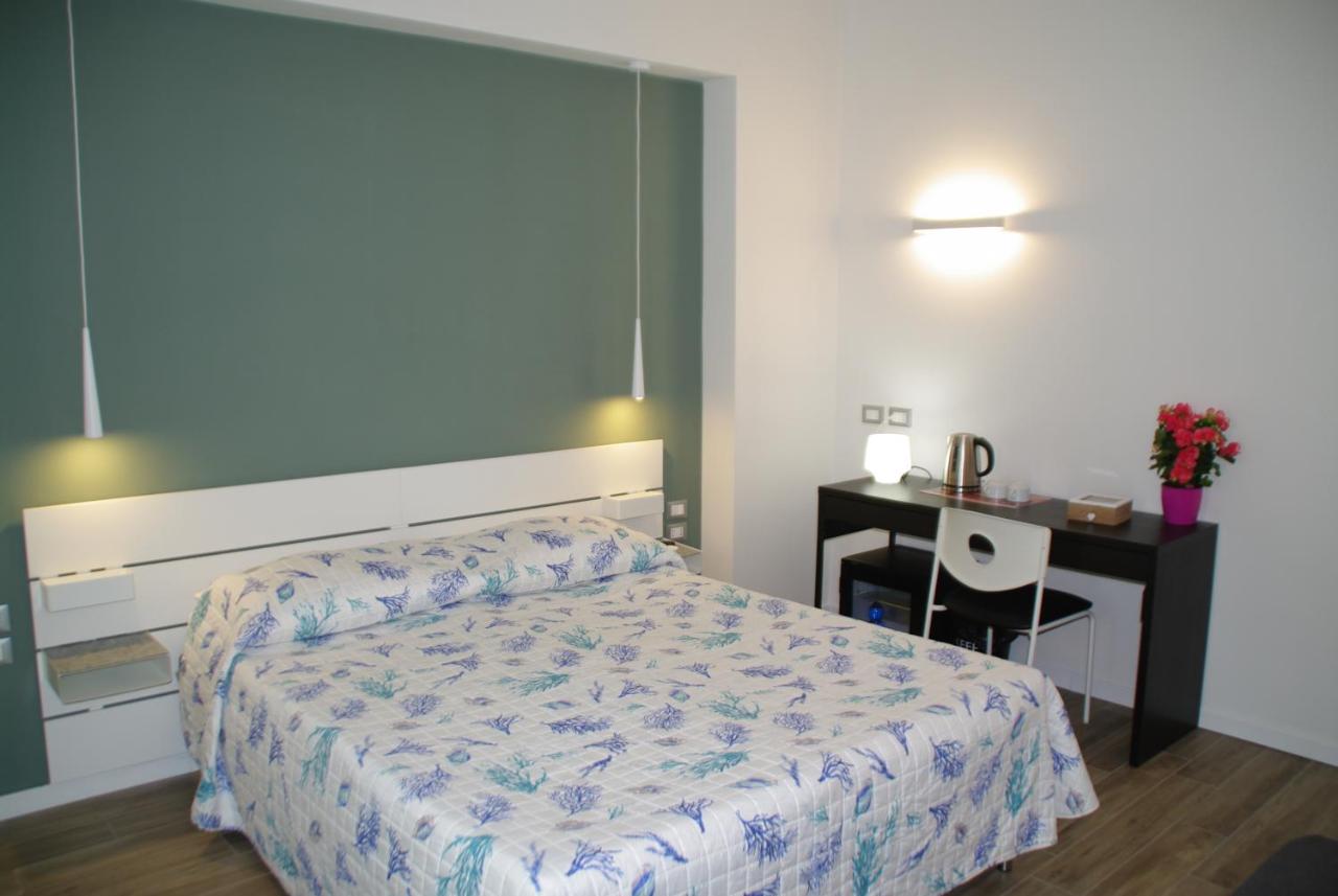 Double or Twin Room with Private Bathroom