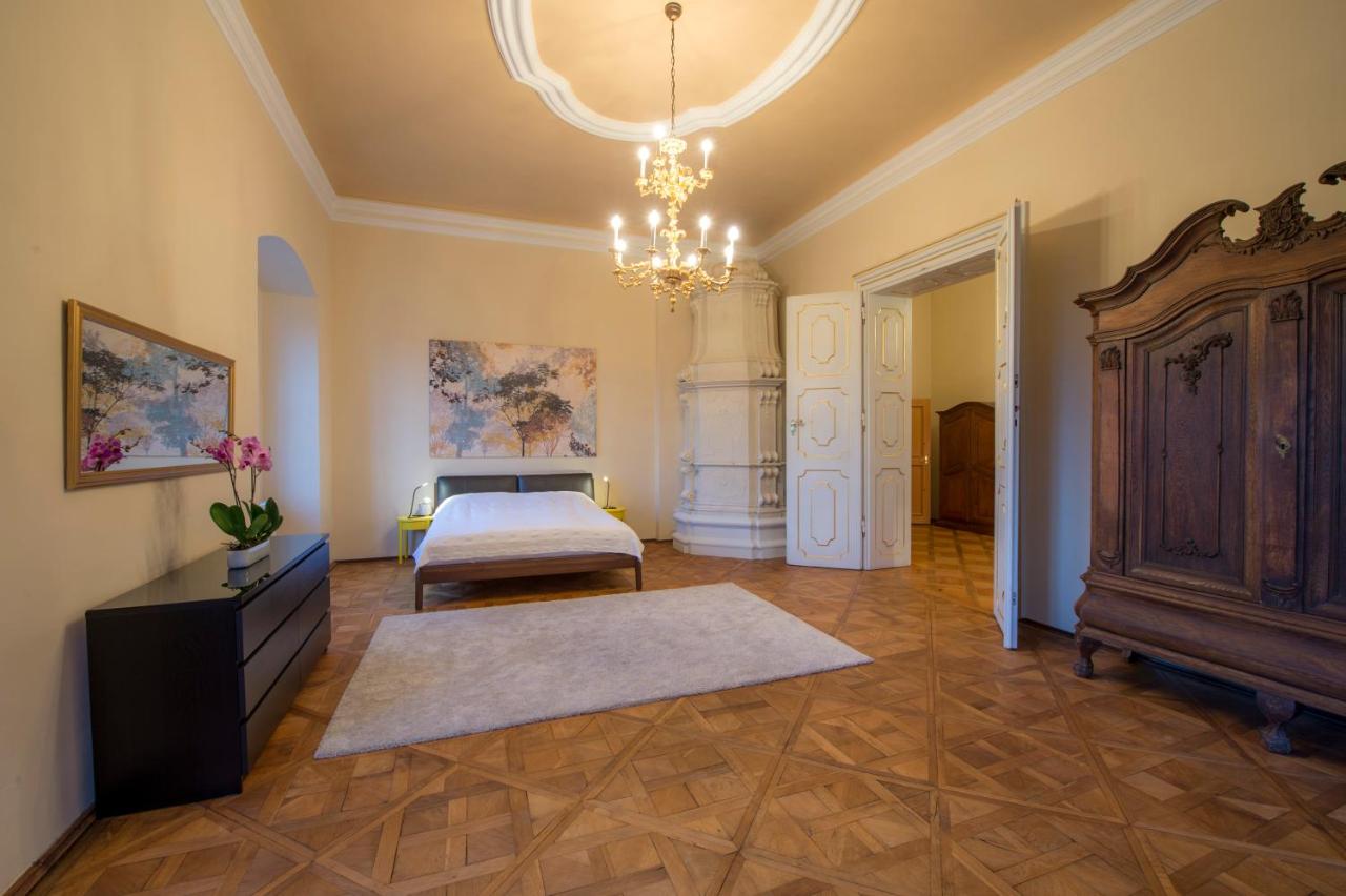 Superior Apartment