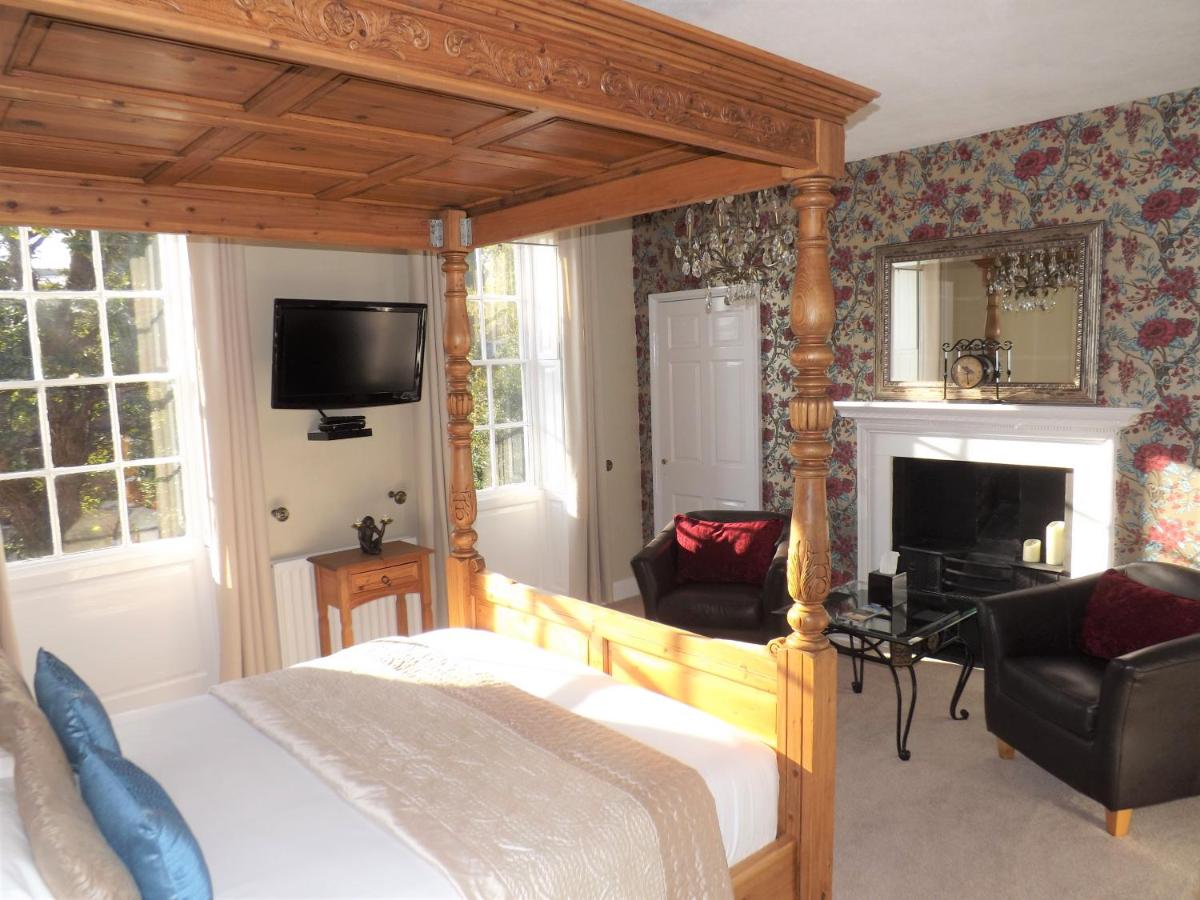 Camera King con Vista Giardino