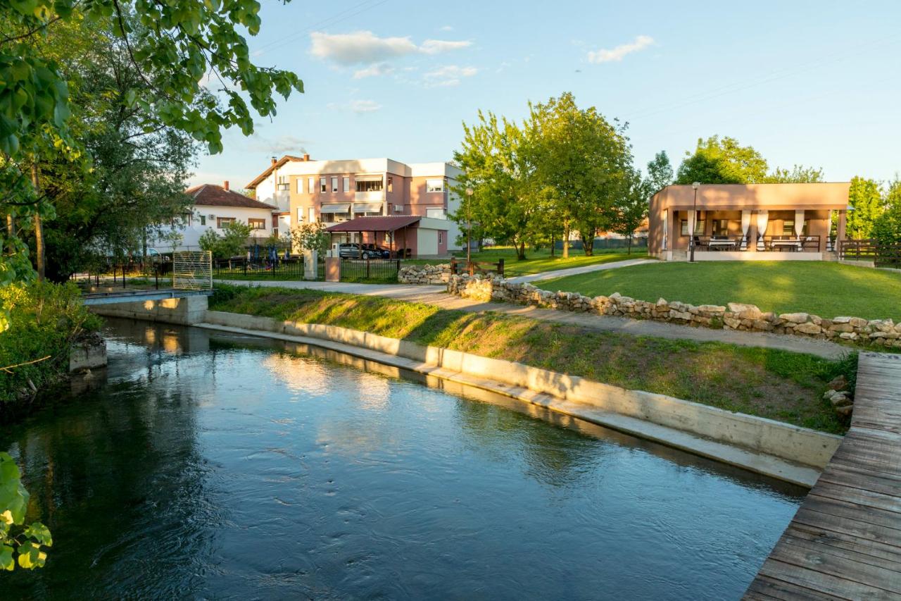Apartment Vila Tara - Chambres d’hôtes Bihać