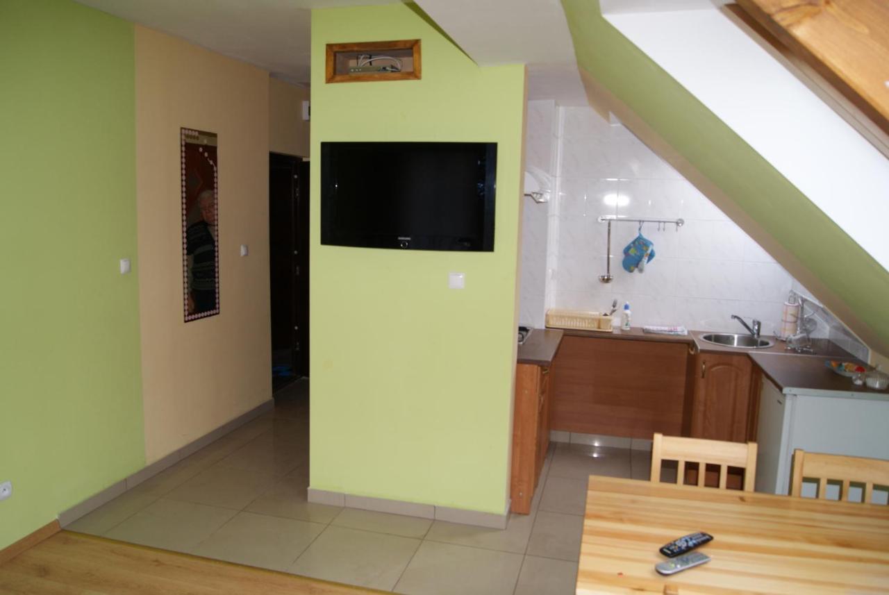 Studio (4 Erwachsene)