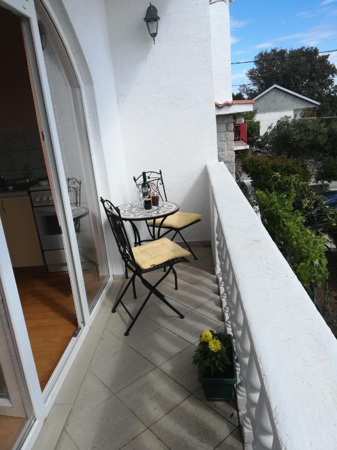 Estudio con vistas al mar