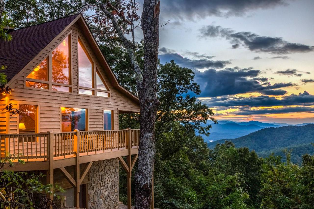 B&B Bryson City - 2 Bed 2 Bath Vacation home in Bryson City - Bed and Breakfast Bryson City