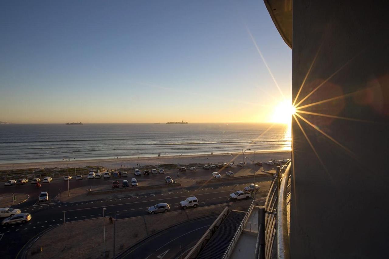 2 Bedroom apartment with Breathtaking Views! - B&B