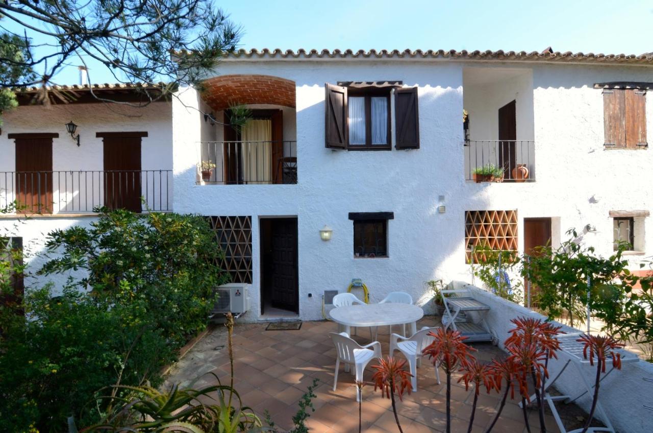 Plaça dels Pous 14 - B&B Pals
