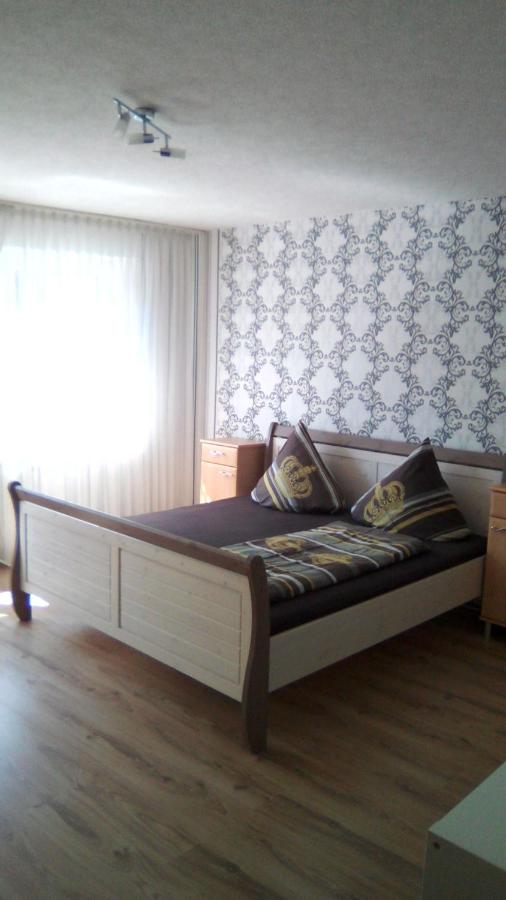 mosel ferienwohnung - B&B Zell