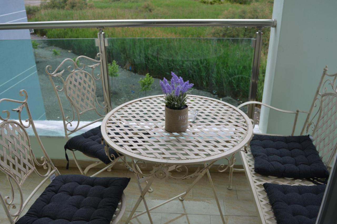 Blini Seaside Apartment - Ferienwohnung Shëngjin