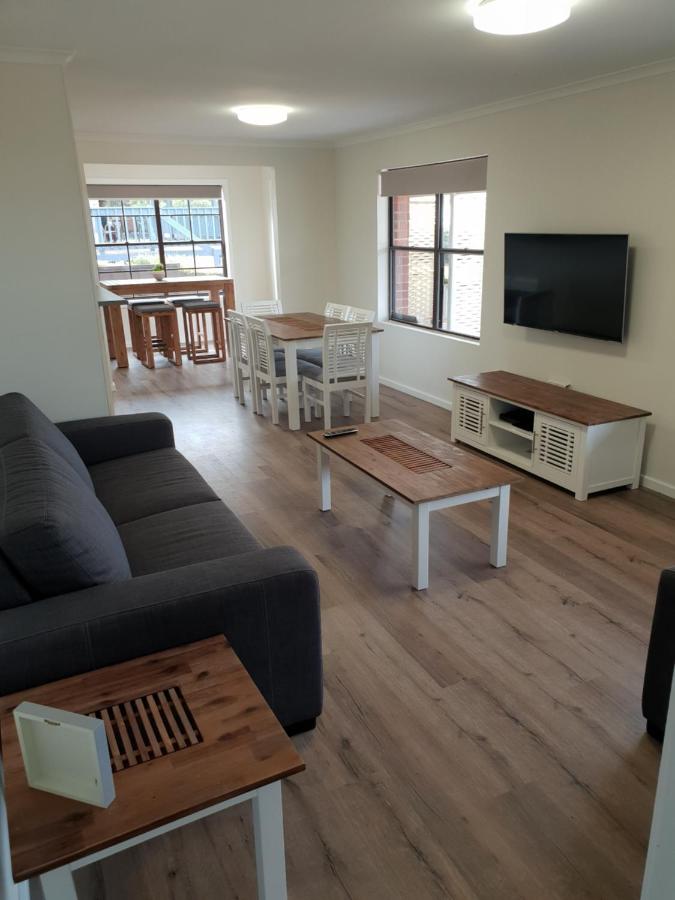 Berds Nest - B&B Emu Bay