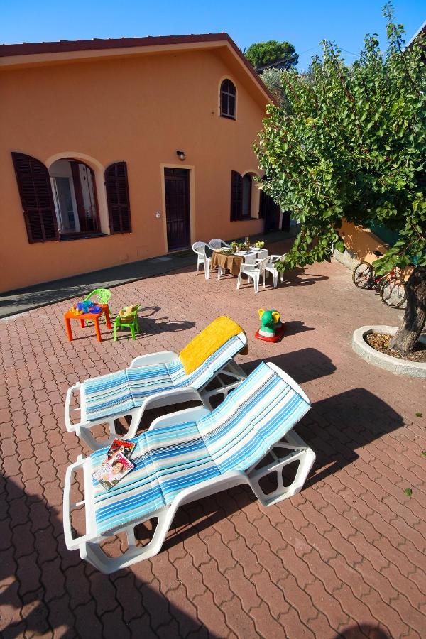 Appartamento su 2 Livelli con 2 Camere da Letto e Terrazza (6 Adulti) - Strada Comunale Poggi 121