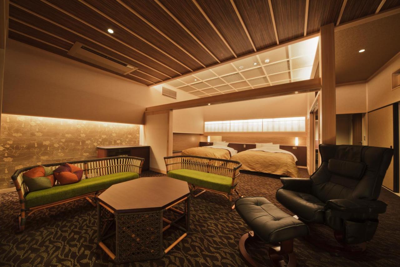 Deluxe Suite met Tatami-ruimte en Bad in Buitenlucht