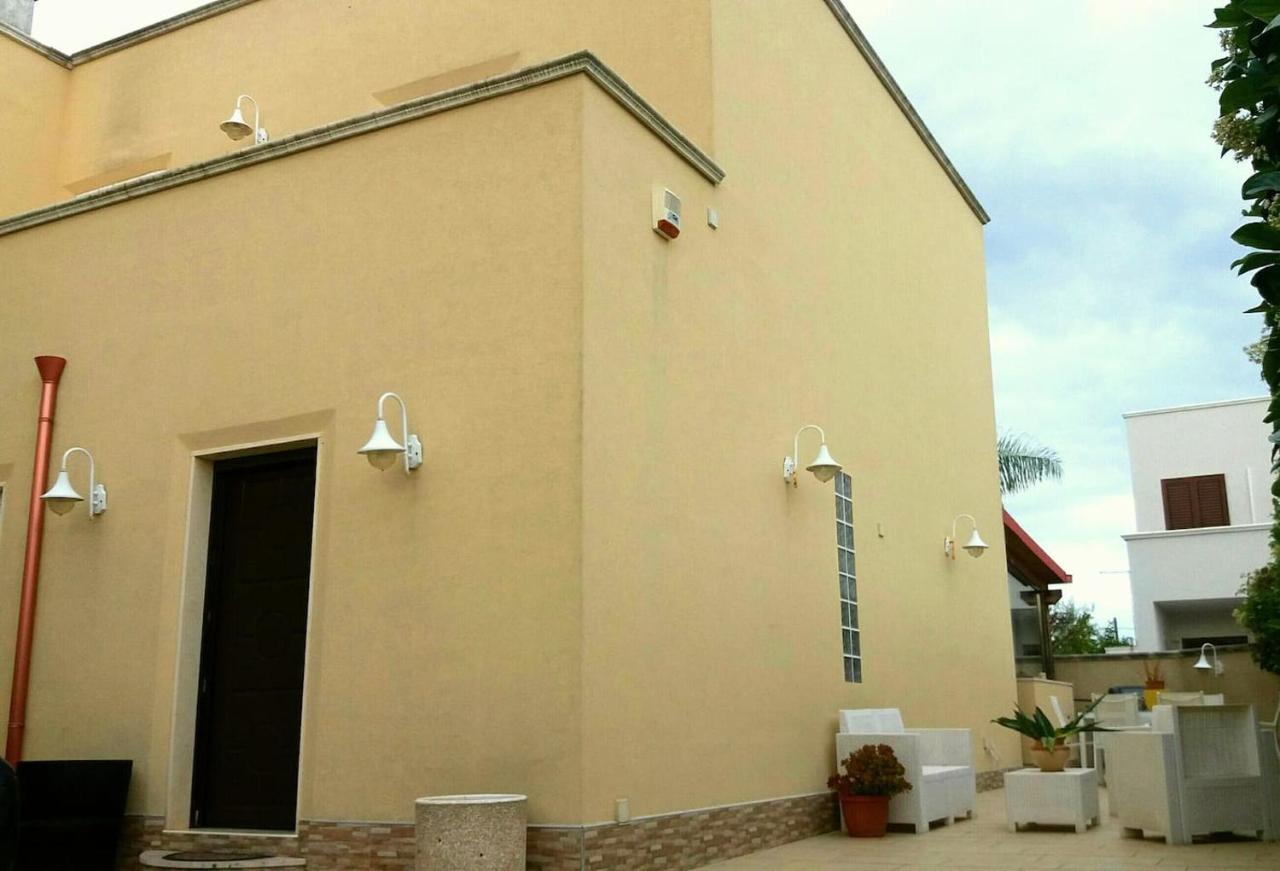 Villa A DUE PASSI DAL MARE - Bed and Breakfast Tarente