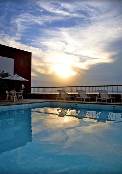 Flat Privativo Sol Victoria Marina - Bed and Breakfast