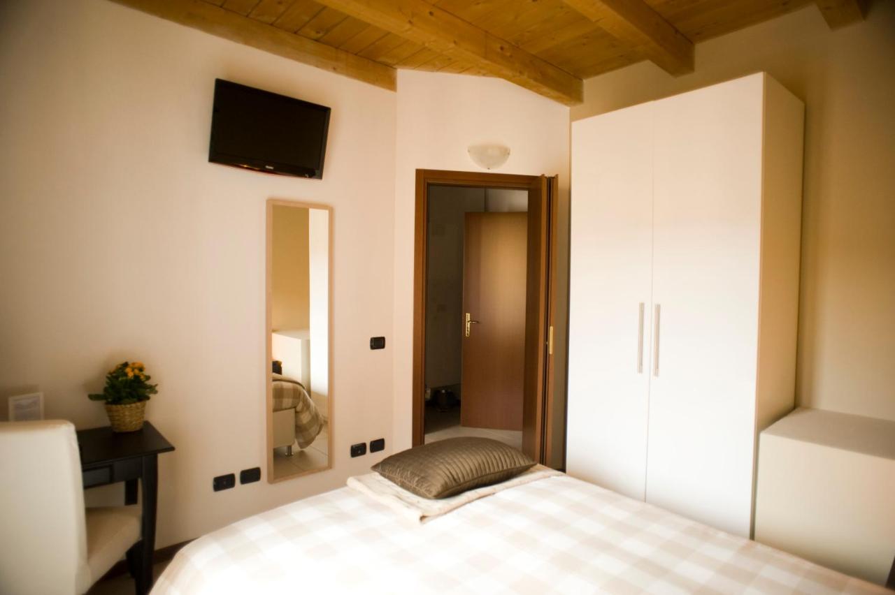 Single Room with Private Bathroom