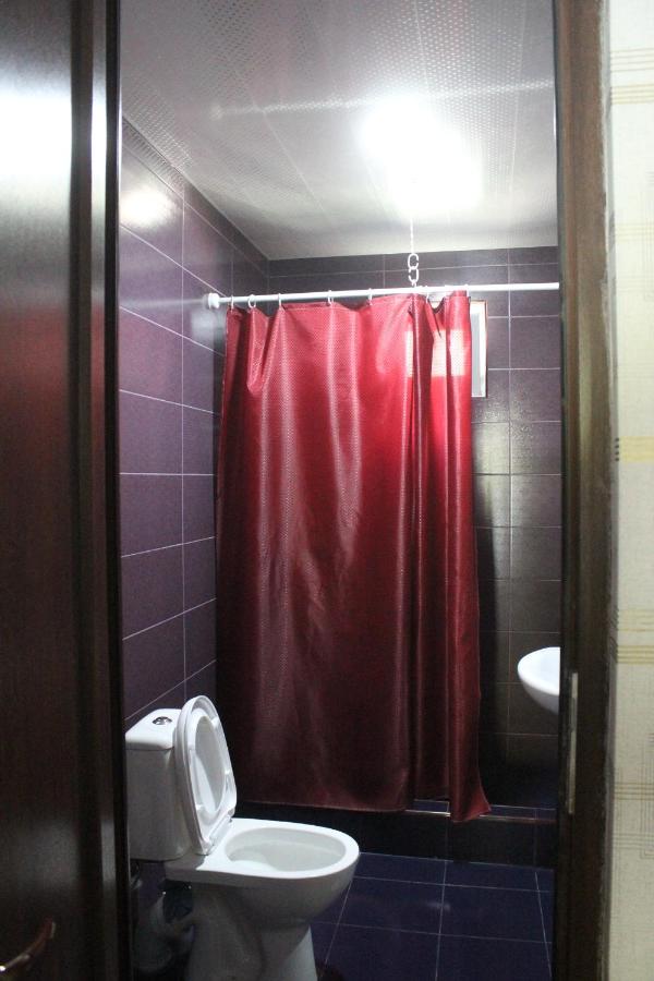 Camera Tripla con Bagno in Comune