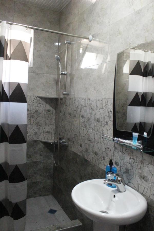 Camera Quadrupla con Bagno Privato 