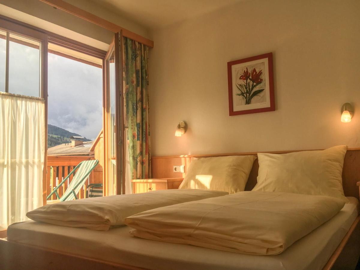 Apartment mit 1 Schlafzimmer und Balkon