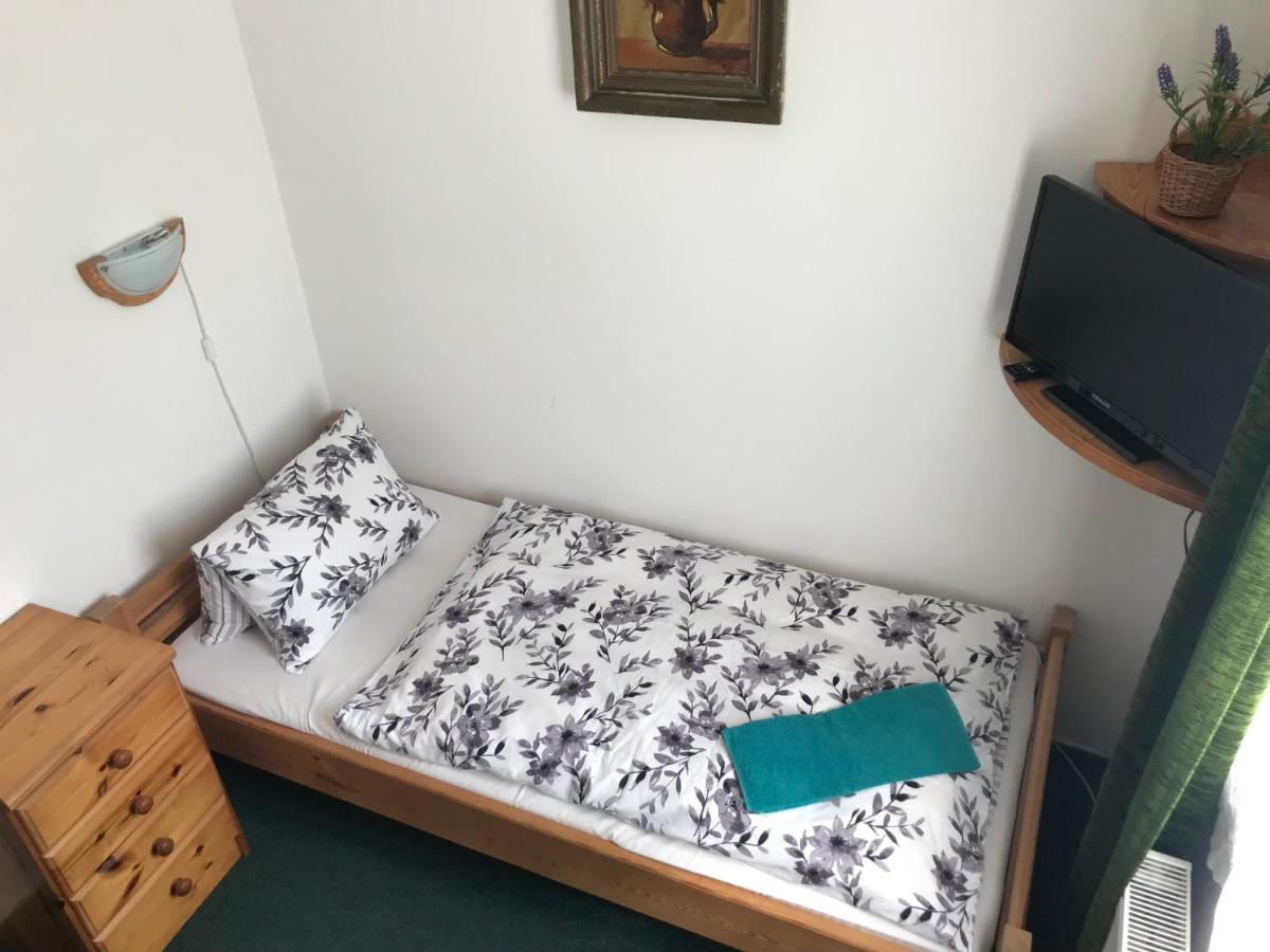 Einzelzimmer mit Bad