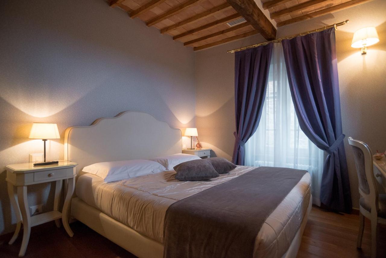 B&B Pitigliano - Le Camere Del Ceccottino - Bed and Breakfast Pitigliano