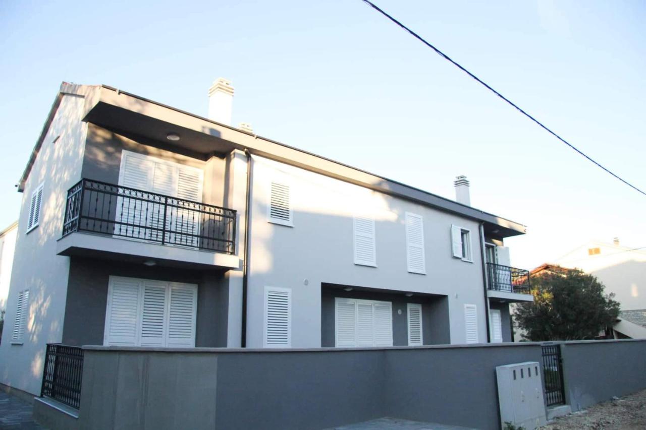 Apartman Ivana - Ferienwohnung Biograd na Moru