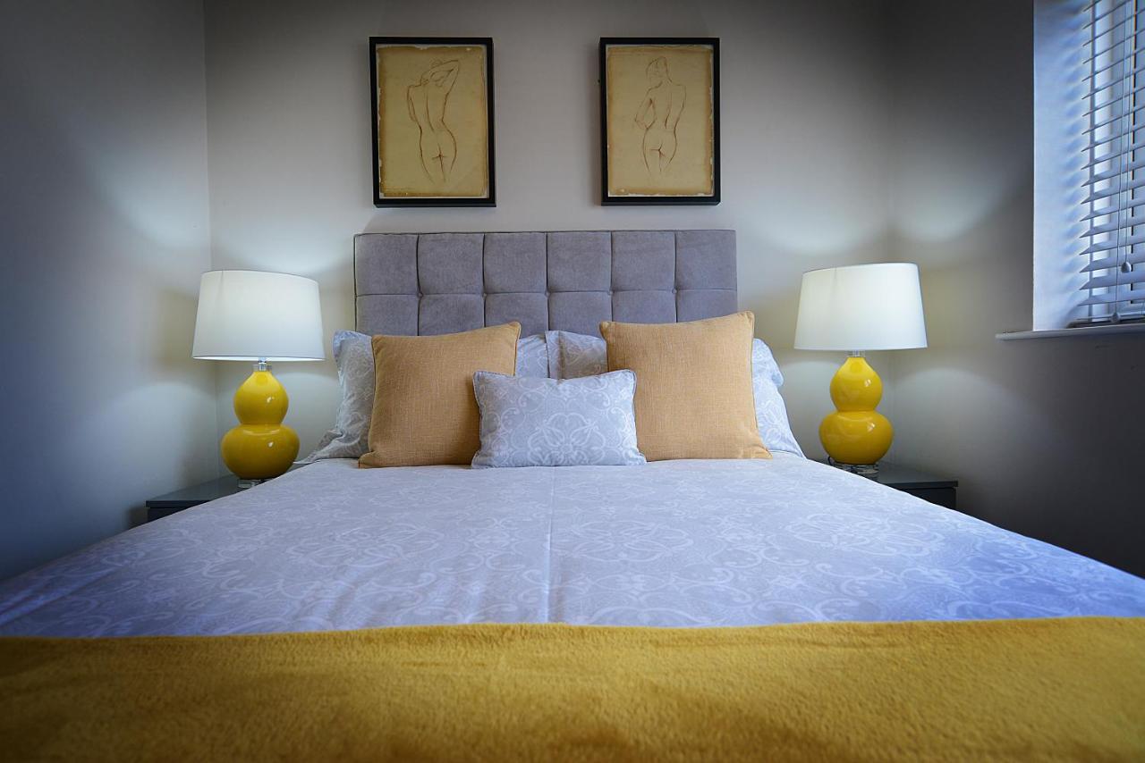 Apartment 7 : One Double Room