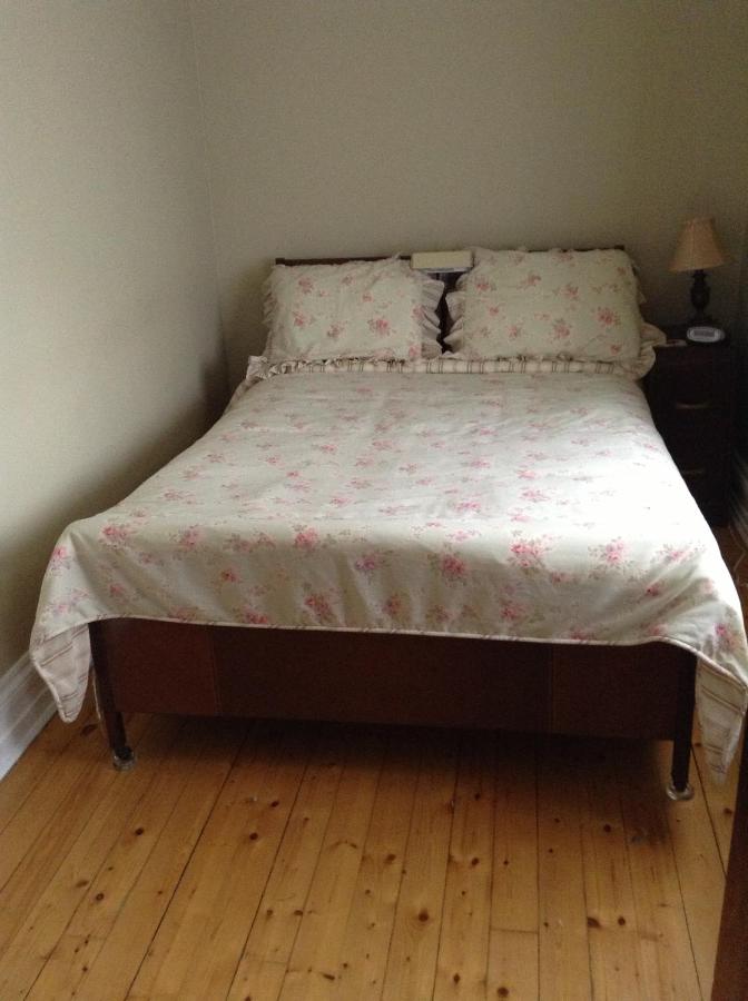 Double Room with Shared Bathroom