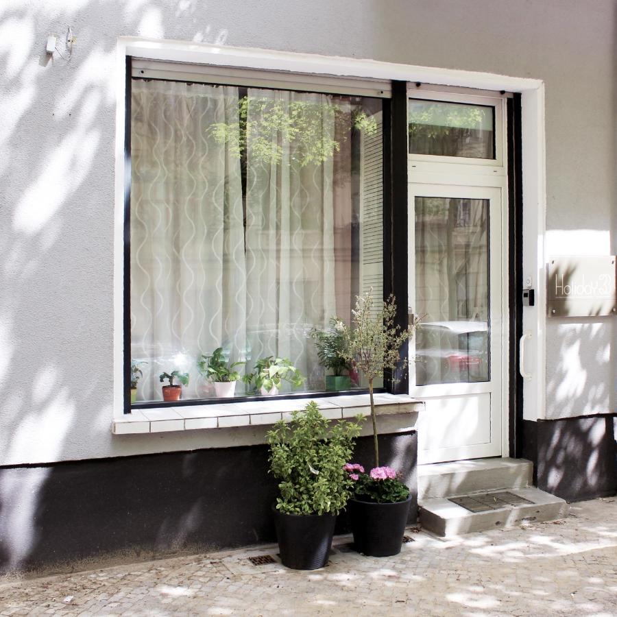 Holiday 33 Apartment H S-Bahn Schönhauser Allee - Chambres d’hôtes Berlin