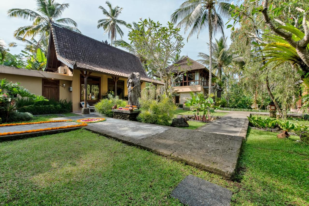 Ukir Cottage