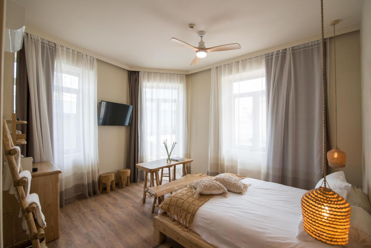 B&B Athens - Ederlezi Boutique Hotel - Bed and Breakfast Athens