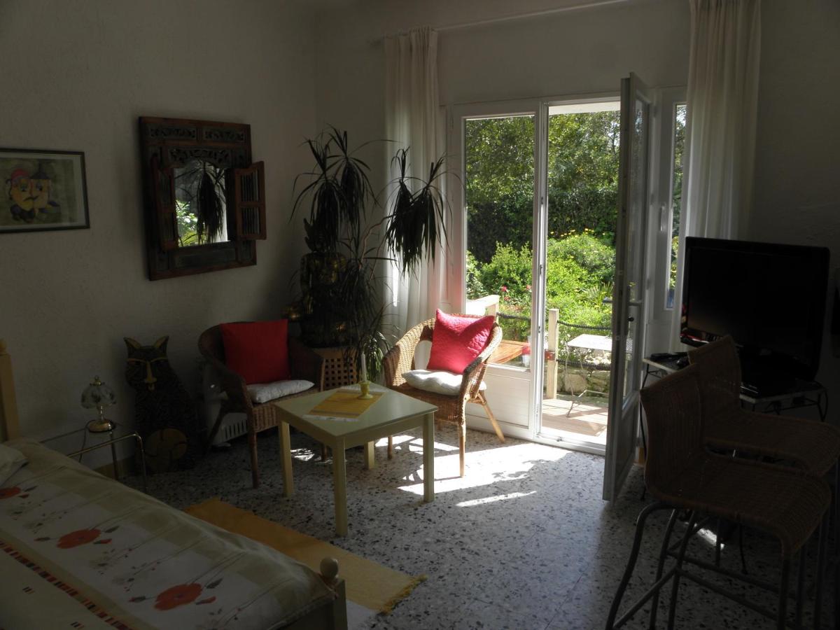Studio with Terrace (2 Adults)