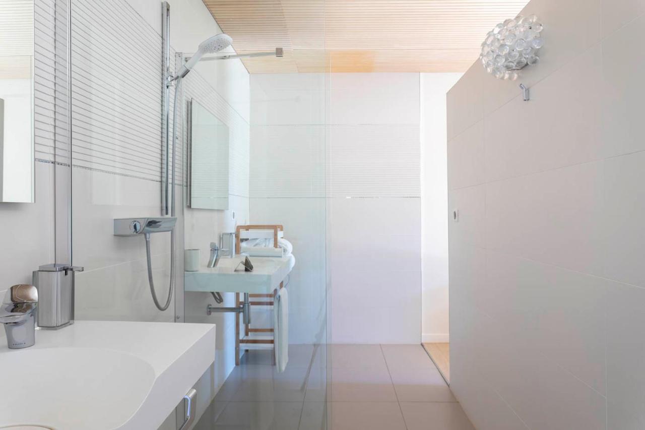 King Room with Spa Bath