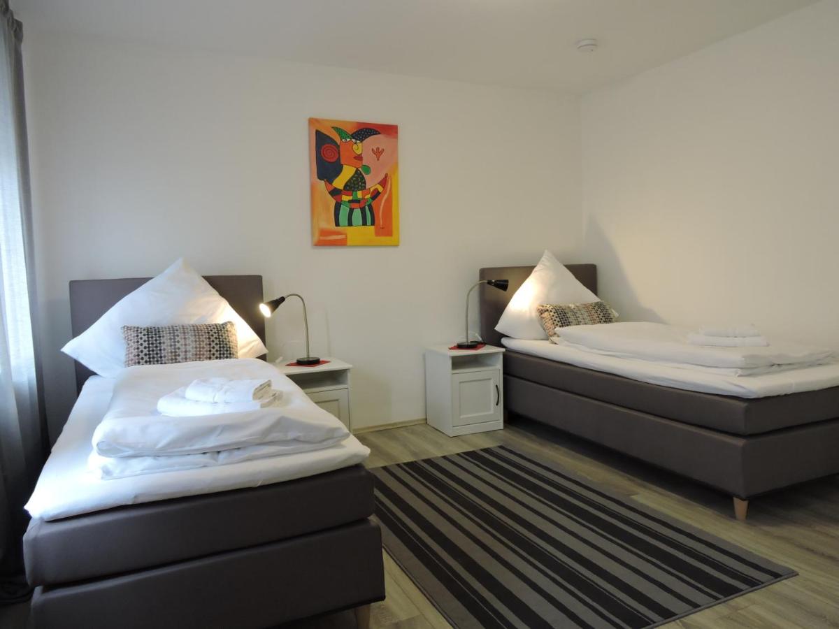 Monteurhaus Hubert - B&B Saarbrücken