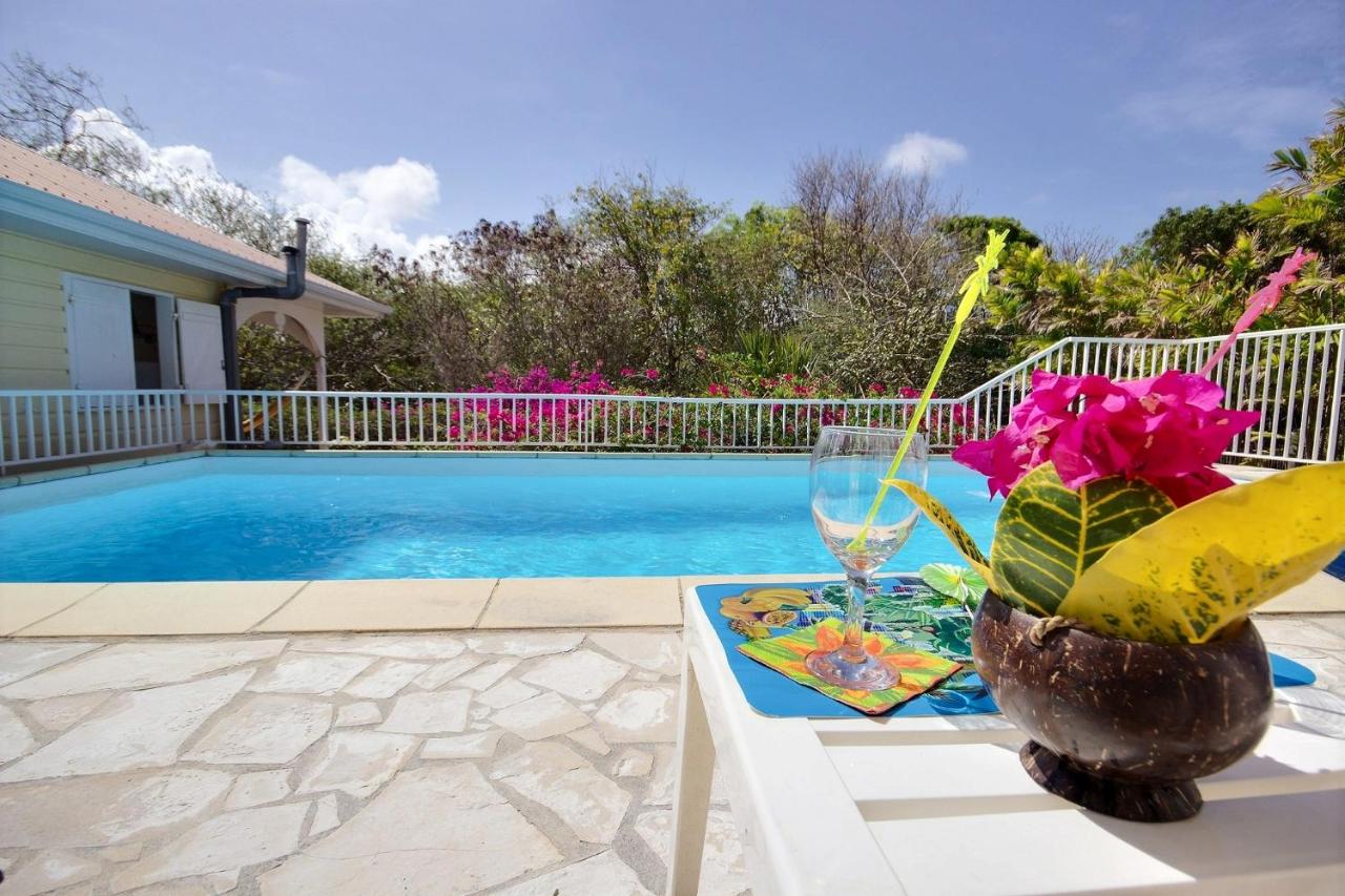 Villa Cattleya 4 chambres, villa avec piscine privée et grande terrasse couverte - Bed and Breakfast Le Vauclin