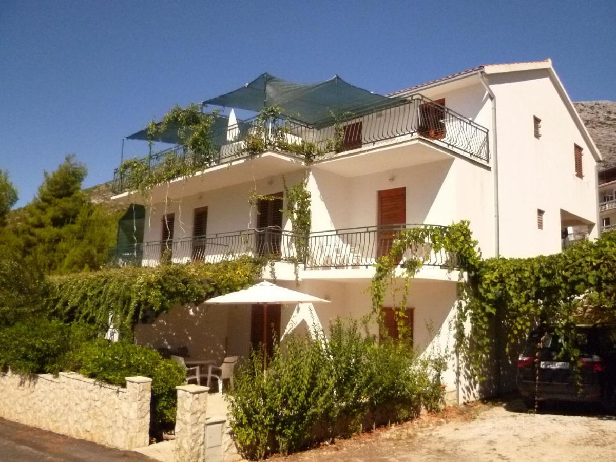 B&B Ivan Dolac - Apartments Josip - 100 m from beach - Bed and Breakfast Ivan Dolac
