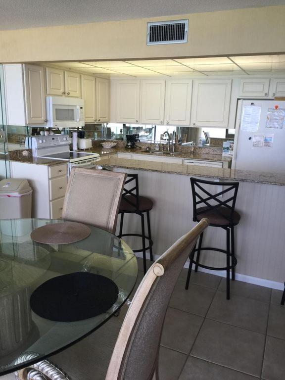 Edgewater Beautiful 2 bedroom 2 bath! - Ferienwohnung Panama City Beach