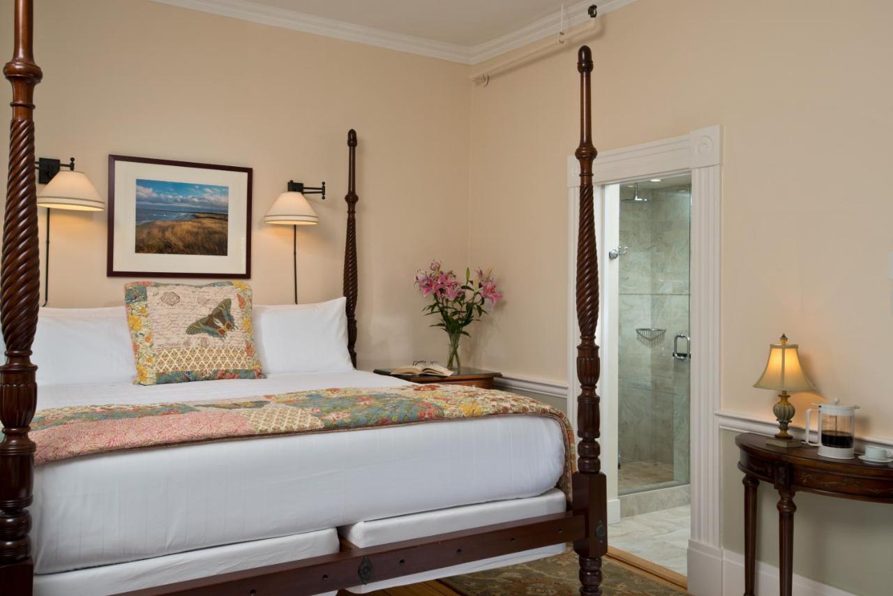 Executive King Room