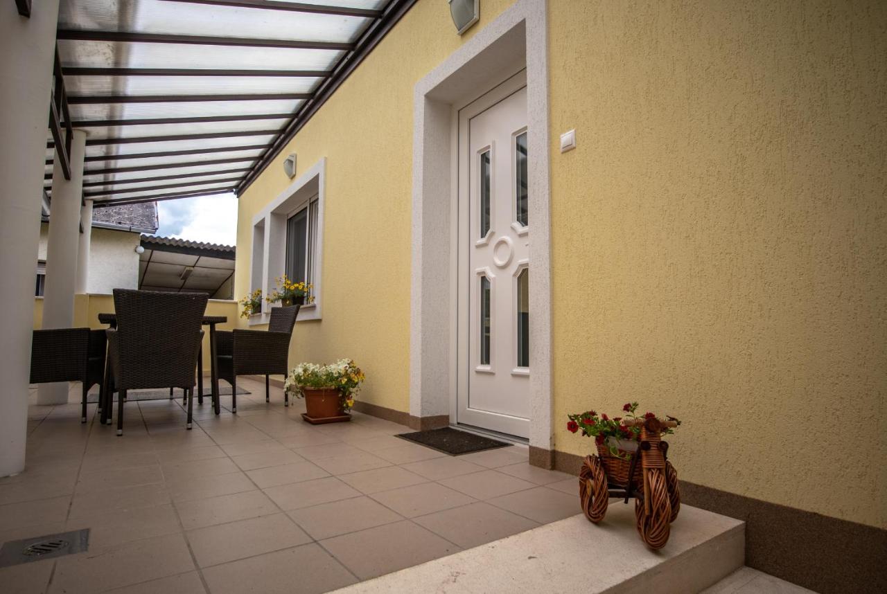 Edit Apartman - B&B