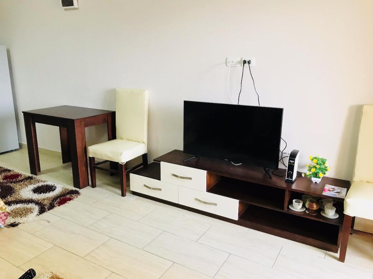 Family Studio