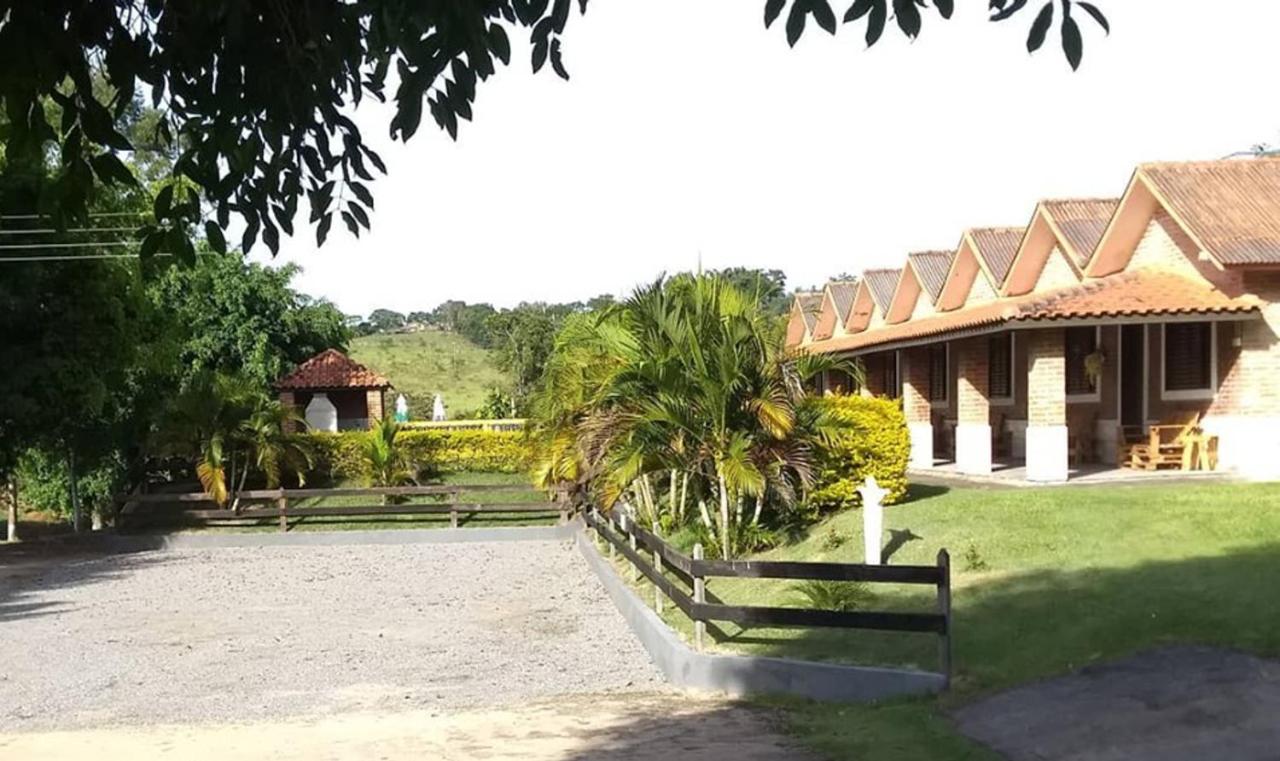 Pousada & Pesca Esportiva Fazolin - B&B