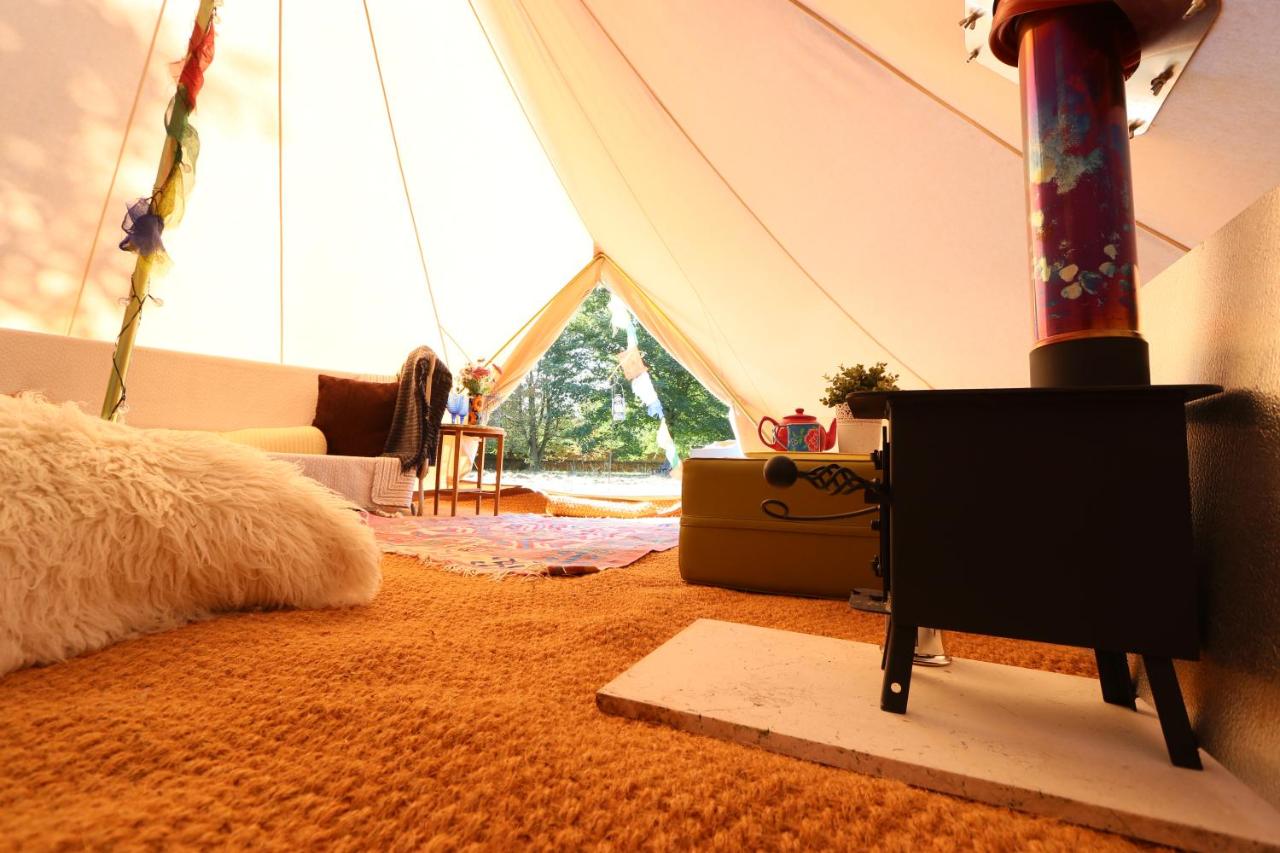 Mulberry Meadow Bell Tent - B&B