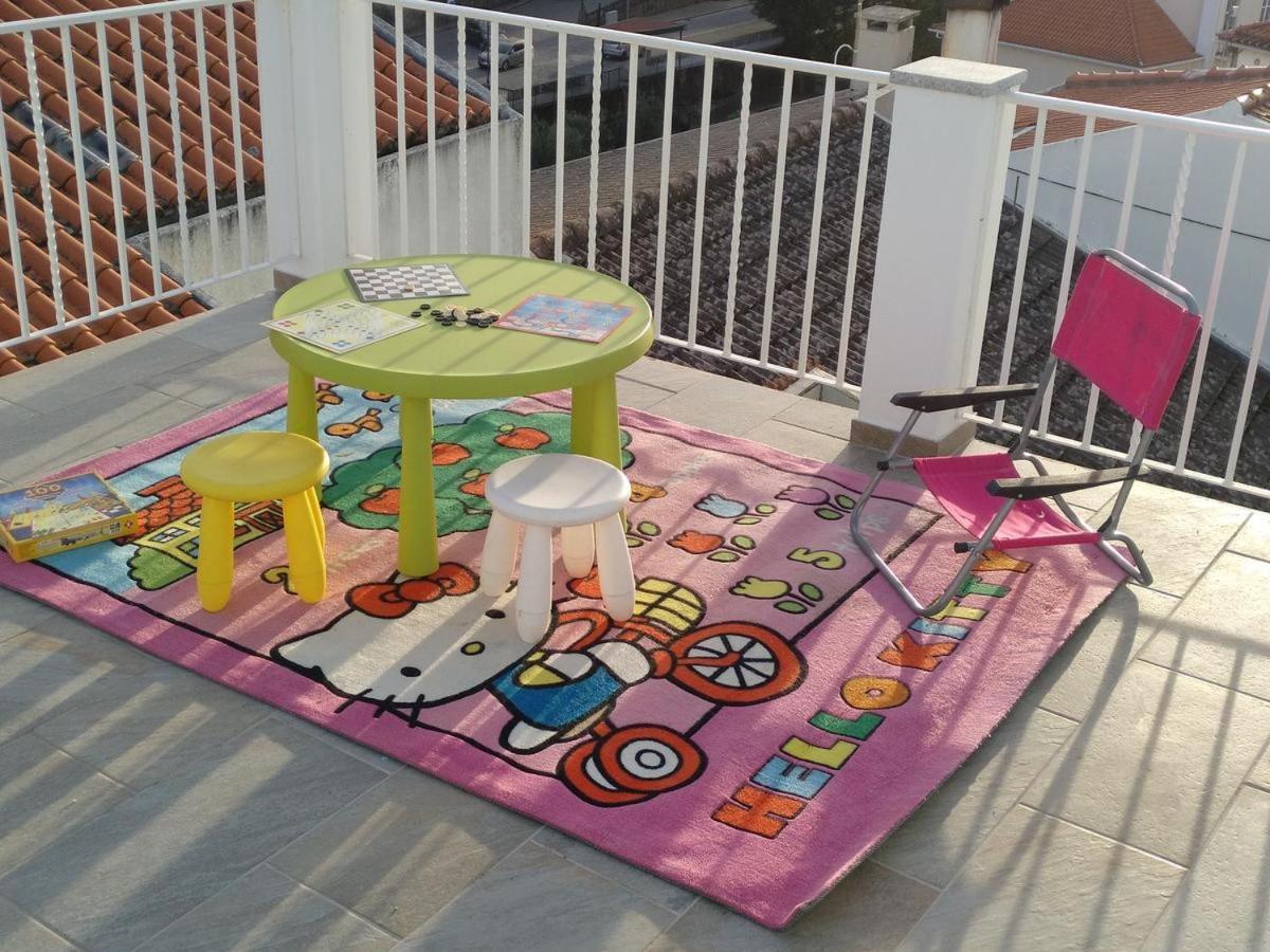 Blue Castle House - B&B Gouveia