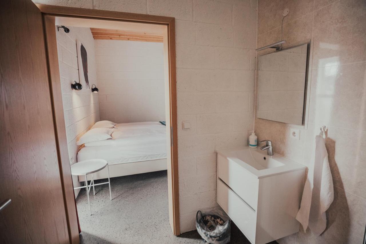 Deluxe Double Room with Shower
